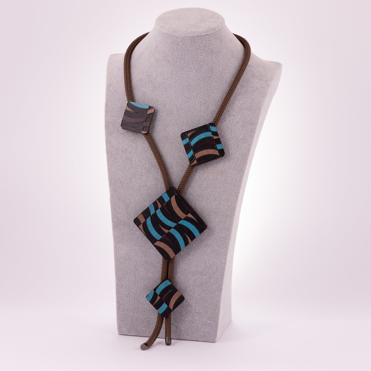 Collana Waves Balanced Blu